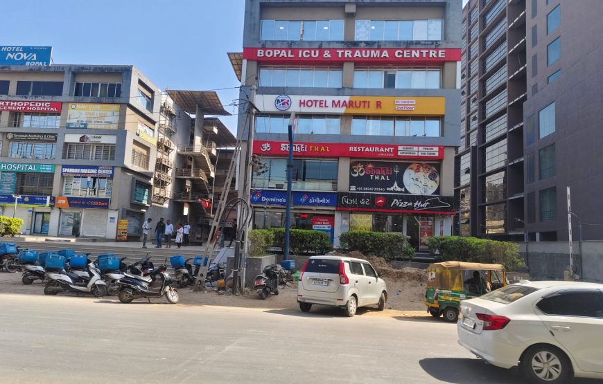 HOTEL MARUTI R