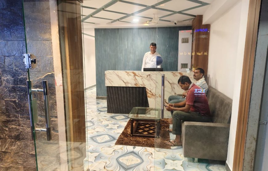 HOTEL MARUTI R