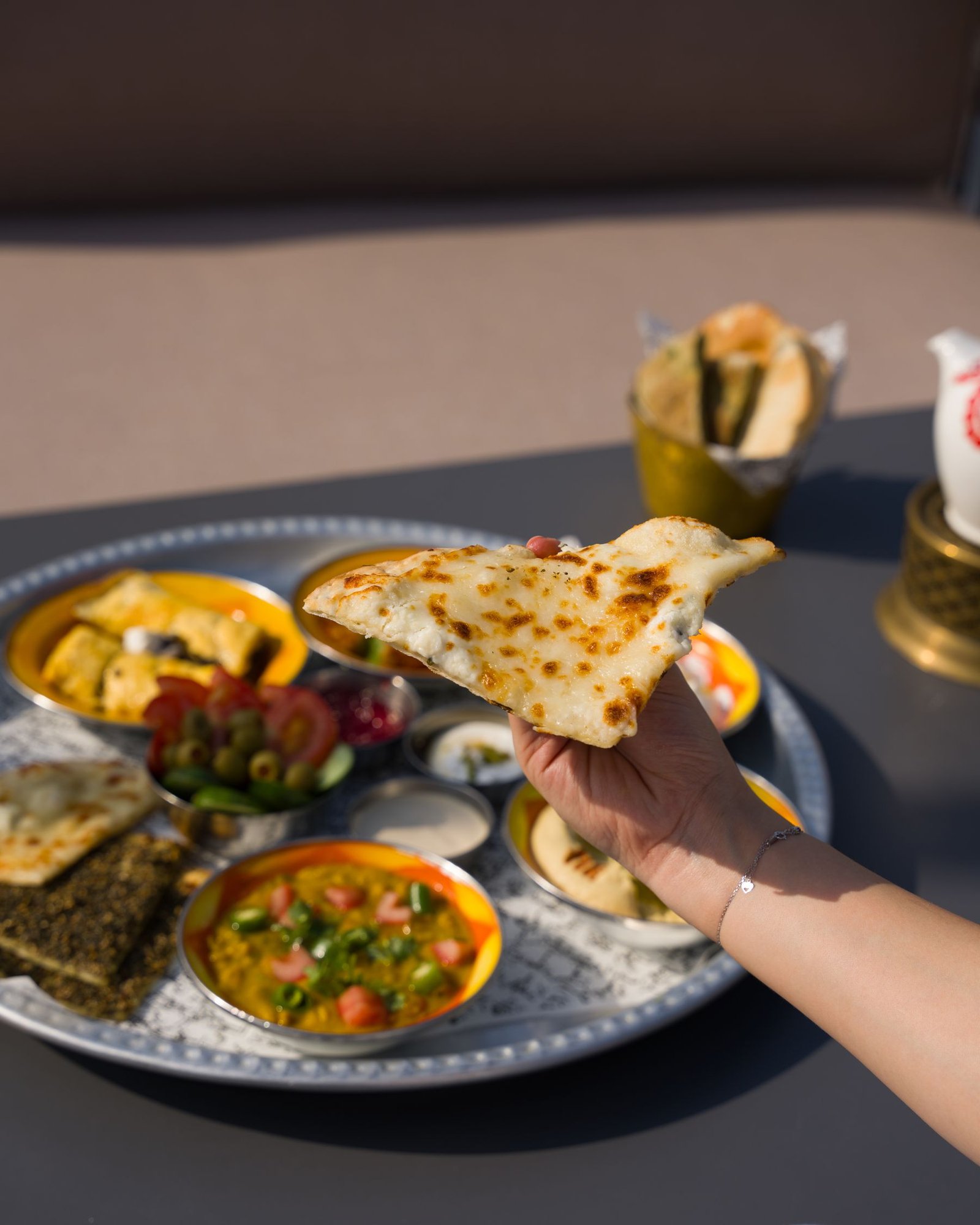 Vegetarian thali with fresh naan at Maruti R Restaurant & Cafe, Ahmedabad